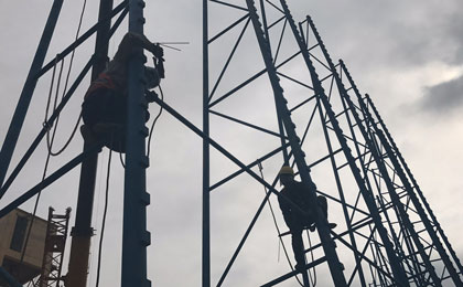 防風(fēng)抑塵網(wǎng)安裝