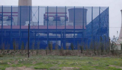 煤礦防風(fēng)網(wǎng).jpg 煤礦防風(fēng)網(wǎng).jpg